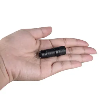Mini LED Lommelygte USB-Genopladelig Vandtæt Bærbare Nøglering Lommelygte 42mm Lille Lomme Lygte Sort Grå Rød Shell
