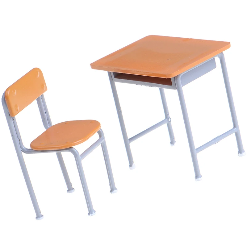 1 Sæt (en stol og et bord) Dukkehus miniature Klasseværelset Bord og Stol Sæt for kids Legetøj Skrivebord for Dukke-Studerende