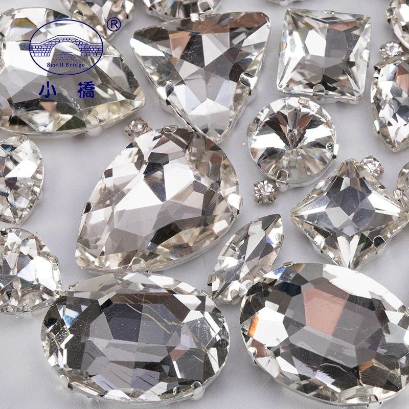 Blandet Form Hvide Crystal Rhinestones For Tøj Diy Klart Sy Perler, Glas Dekorativ Sløjfe Med Klo 50STK/PAK S038