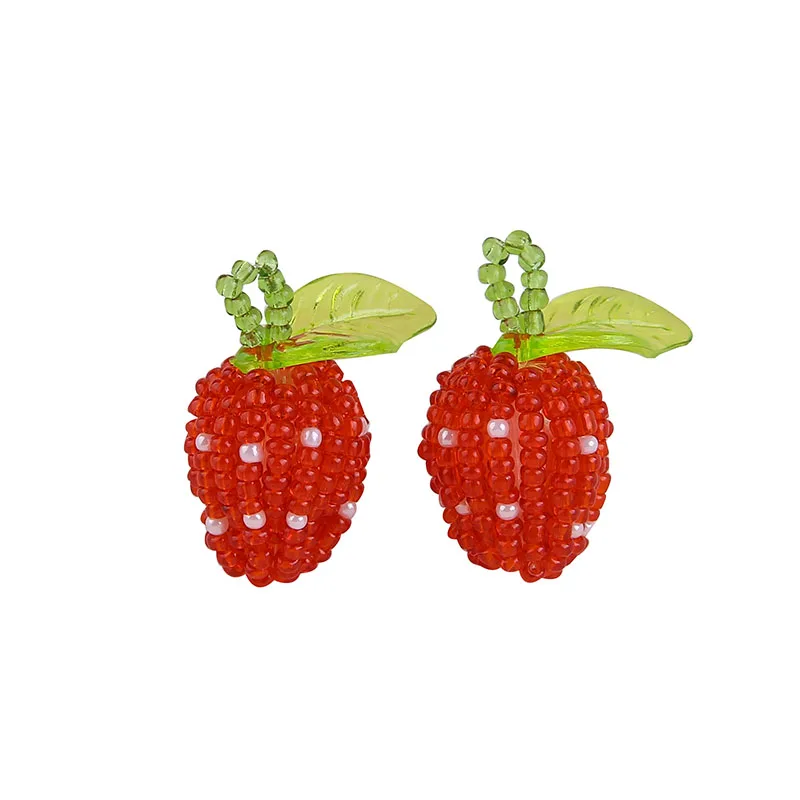 Min ordre 12pcs/masse røde perler hånd-vævet cherry små jordbær form beaded chams diy smykker øreringe/beklædningsgenstand tilbehør