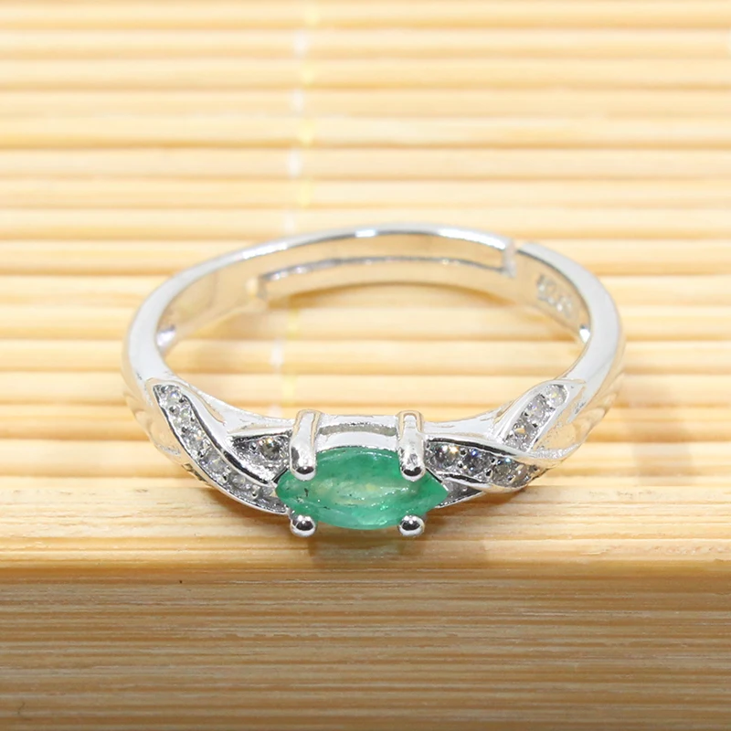 Ny mode naturlige smaragd ring 3 mm * 6 mm ægte smaragd sølv ring sterling sølv emerald engagement ring til kvinde