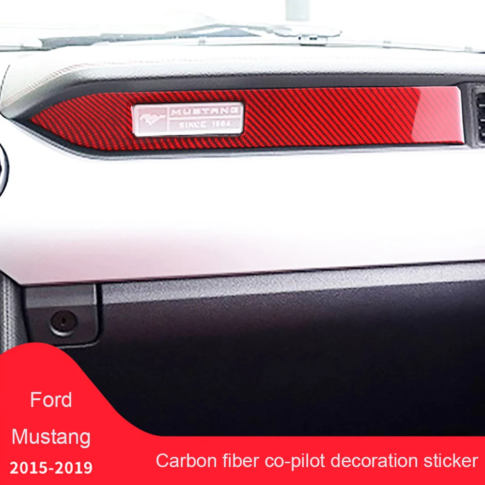 Carbon Fiber bilens Instrumentbræt Dekoration Strip Mærkat passagersæde side for Ford Mustang 2016 2017 2018 2019 Tilbehør