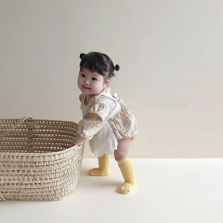 Parent Child ' s Nye Forår / Sommer Baby Body 2020 Mors Lille Blomstret Kjole Baby Pige Tøj Baby Twin Tøj