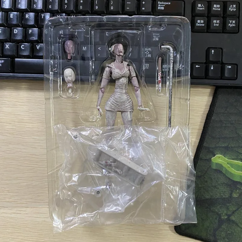 15cm Silent Hill Boble oversygeplejerske Action Figur Film Animationsfilm Samling Model Toy