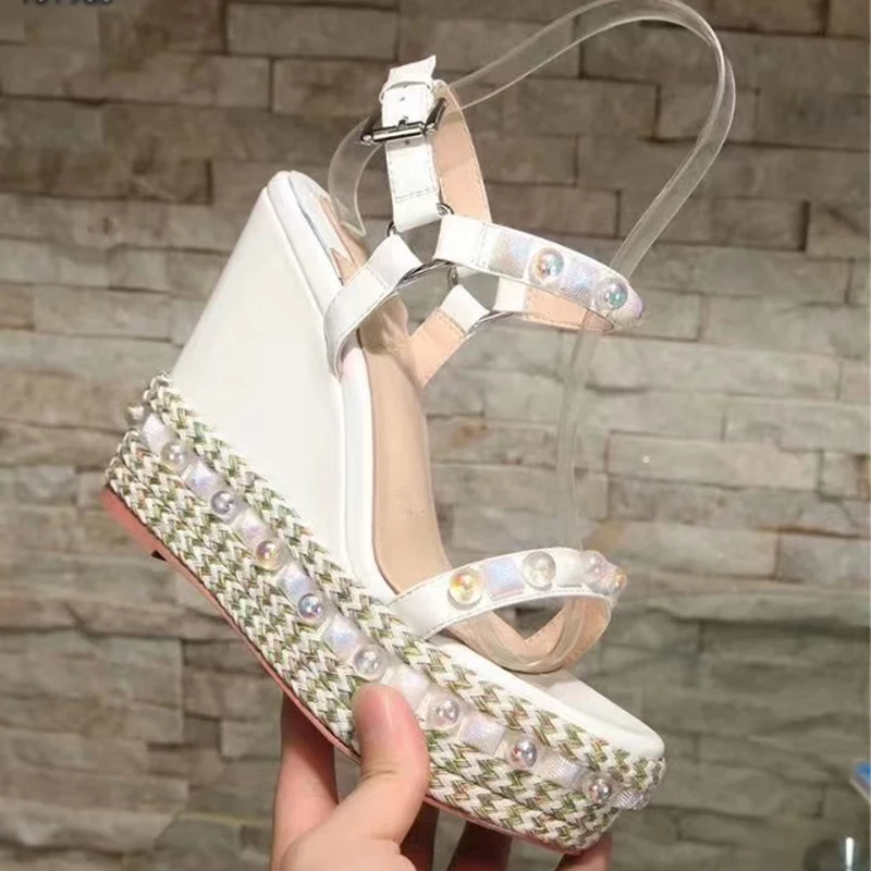 Sandaler kvindelige Platform fastkile høj hæl sommeren 2020 ankel rem farverige afrundet nitter indretning sko piger sandalias feminina