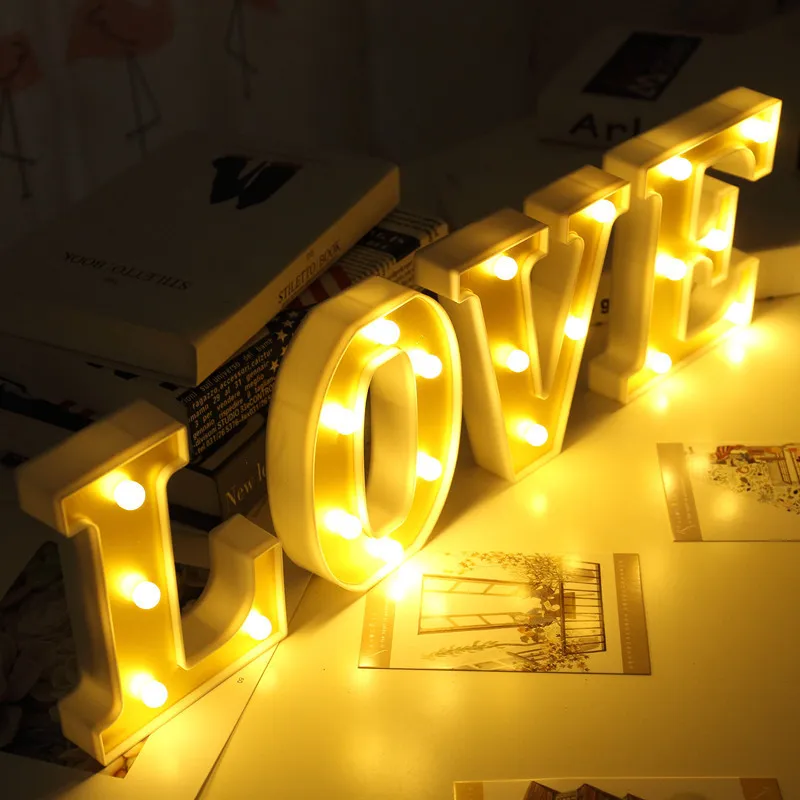 26 Bogstaver Varm LED Nat Lys Marquee Tegn Alfabetet Lampe Til Fødselsdag Nye År Valentine ' s Day Dekoration