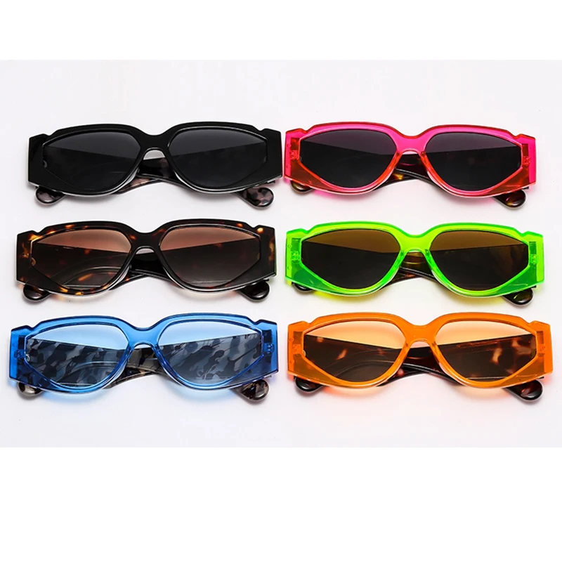 Fashion brand cat eye solbriller kvinder vintage Stor ramme 2020 Mode solbriller kvindelige Briller Nuancer oculos de sol UV400