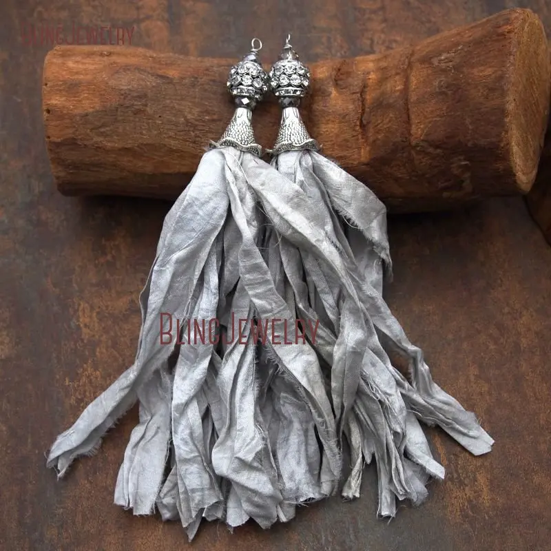 Lys Grå Sari Silk Tassel Klare Rhinestone Bane Oxideret Sølv Cap PM7907