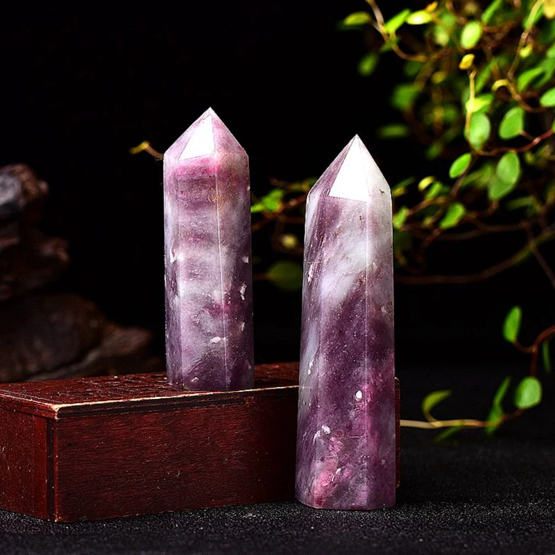 Naturlig Krystal plum blossom Turmalin Kvarts Punkt Healing Sten Sekskantede Prismer 50-80mm Obelisk Wand Behandling Sten Gave