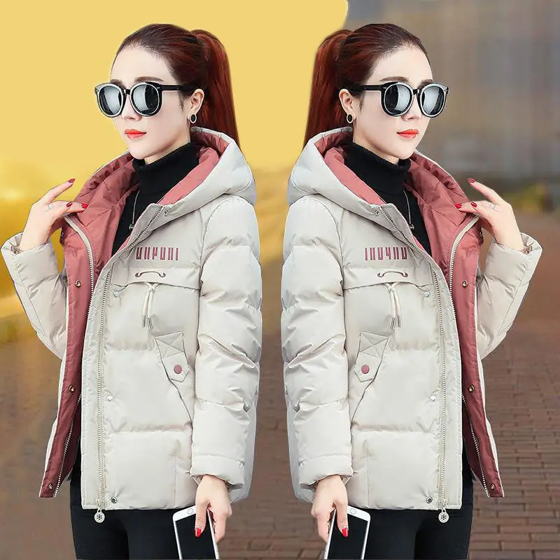 Bomuld polstret kvinder short style vinter koreanske version løs og fortykket studerendes brød pels ny hætteklædte dunjakke
