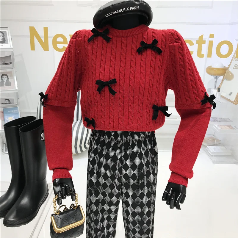 Temperament Rund Hals Rød Sweater Kvinder er Forår 2021 Niche Design Nye Dovne Stil Sløjfeknude Strik Trøje Top