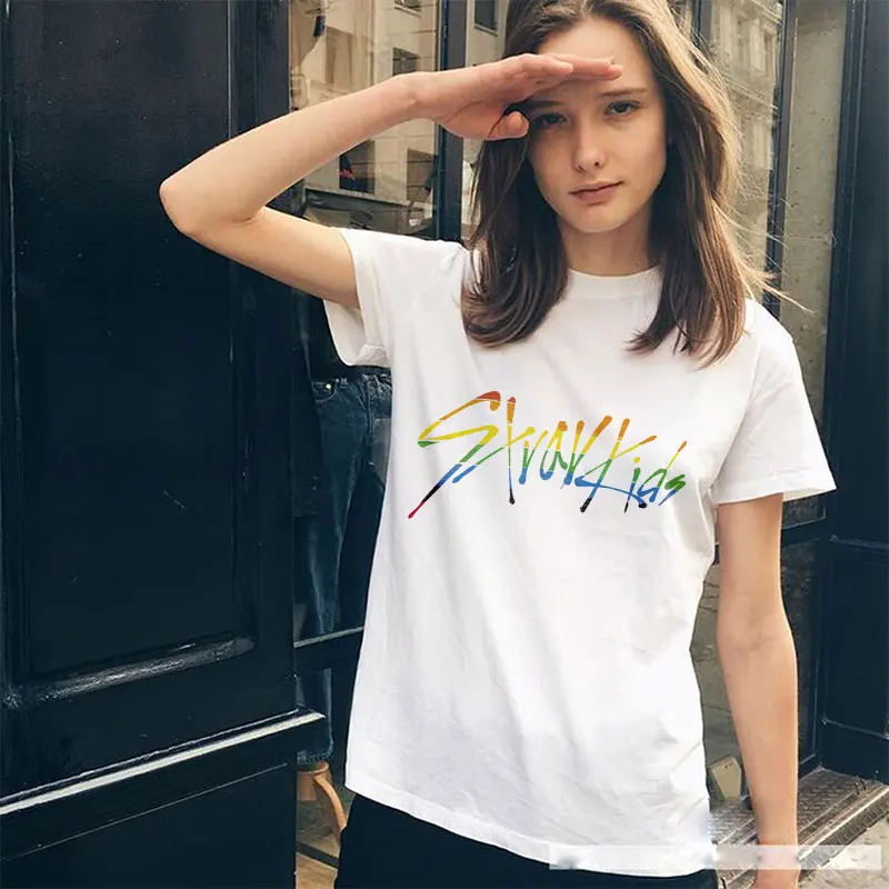 2019 Mode Kpop Album Omstrejfende Kids T-Shirt Til Kvinder Koreansk Stil Korte Ærmer Æstetiske Straykids Breve Udskrivning Tee Shirt Femme