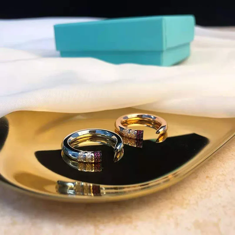 Kvindelige høj kvalitet S925 sterling sølv sekskantet zircon indlagt ring elegant og ædel fashion boutique-gaver