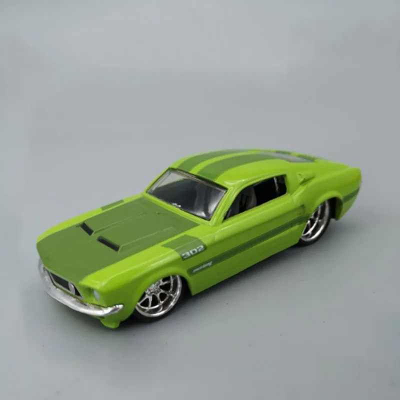1/43 skala ultra-fine detaljer bil, sportsvogn model metal legering klassiske simulering bil die-cast model toy børns gave skærm