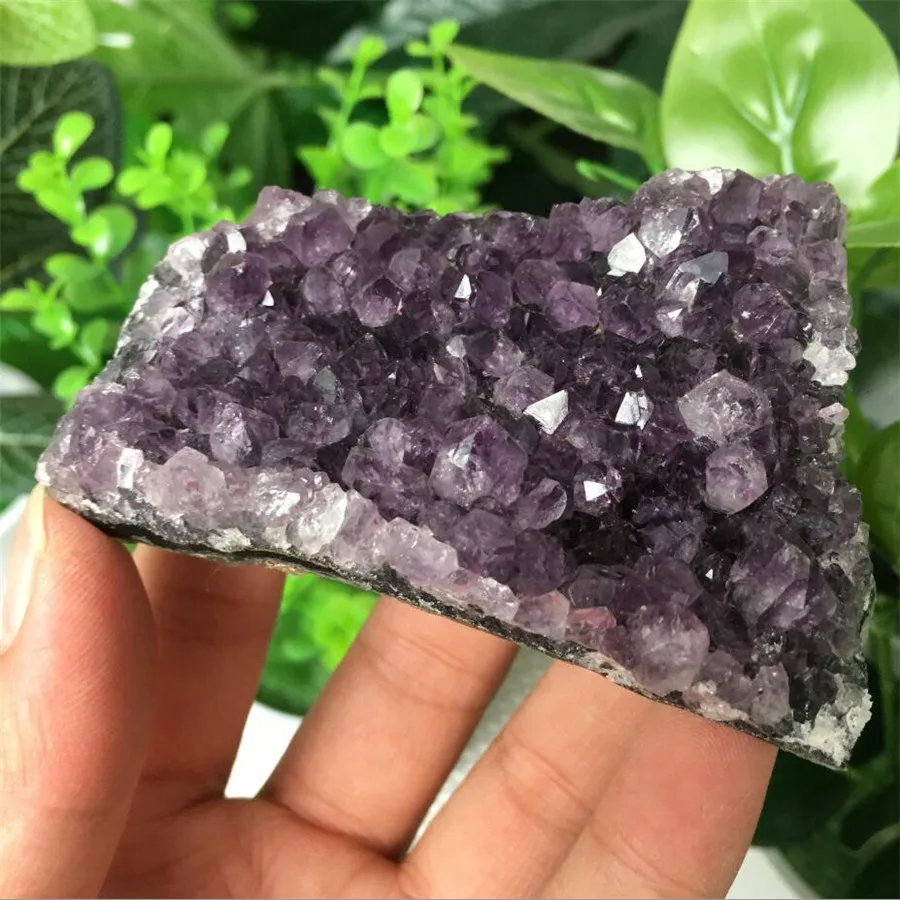 150g Natural amethyst cluster quartz crystal black list daemon bld står prøve healing