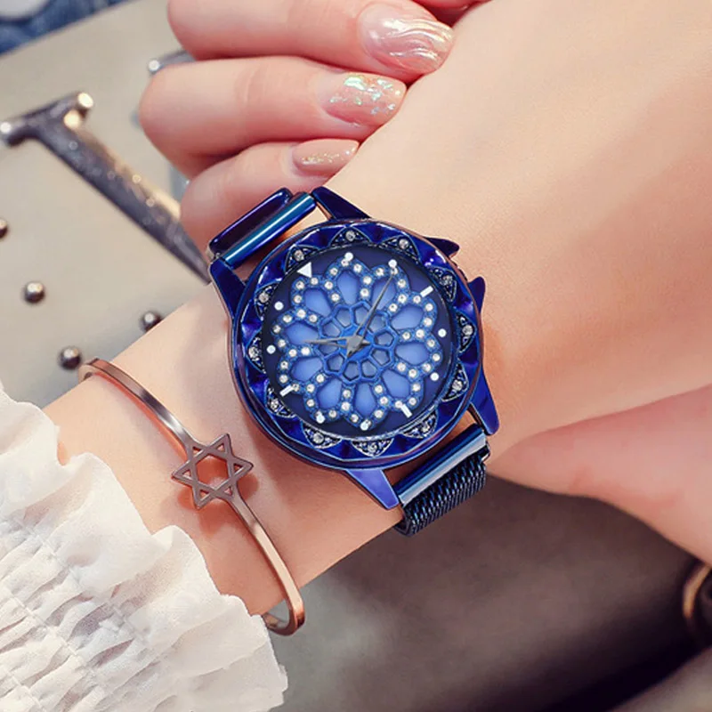Kvinder Blå Kvarts Ure Mode Lucky Lady Roterende Magnetiske Armbåndsur Kvindelige Luksus Krystal Vandtæt Ur zegarek damski