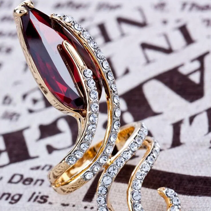 Mode Rød Perle Ringe Til Kvinder Klassisk Bryllup Romantisk Ring I Guld Farve Krystal Smykker Ringe Kvindelige Ring