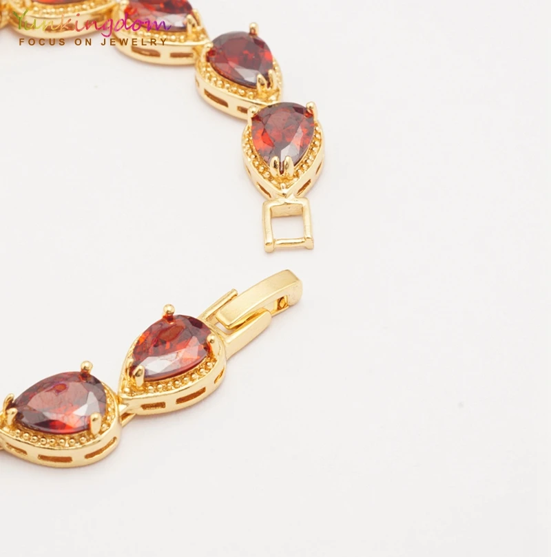 Yunkingdom NYE Mode Krystal armbånd&Armbånd til Kvinder Rød Dråbe Vand Bryllup Smykker Zircon Guld Farve Armbånd